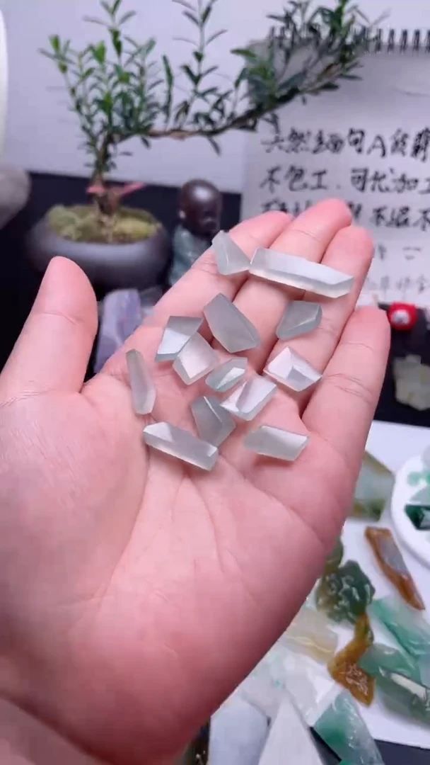 未镶嵌定制翡翠缅甸天然翡翠，不包工