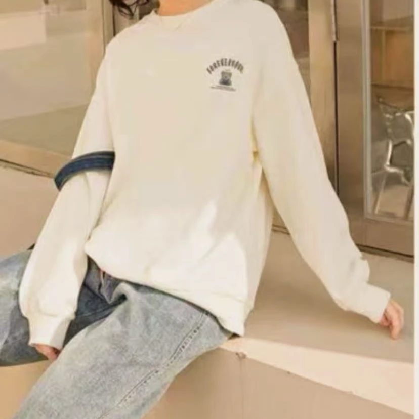 新款S468米FO熊印花圆领卫衣