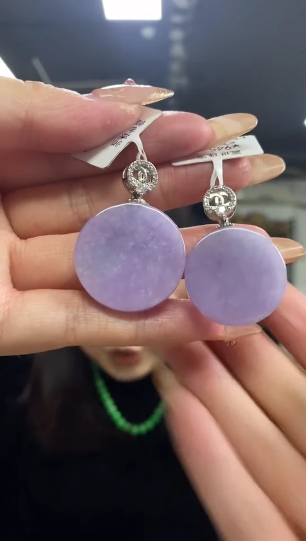 【闪购商品】翡翠吊坠(不含链)未镶嵌多样性发其一颜色微差