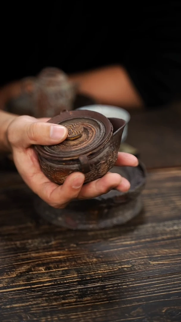 全手工制作 重工 南蛮 紫砂  古钱币   宝瓶120cc