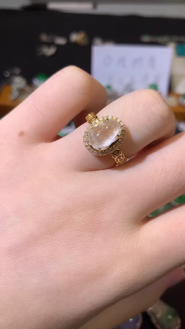 翡翠18K金镶嵌吊坠(不含链)戒指