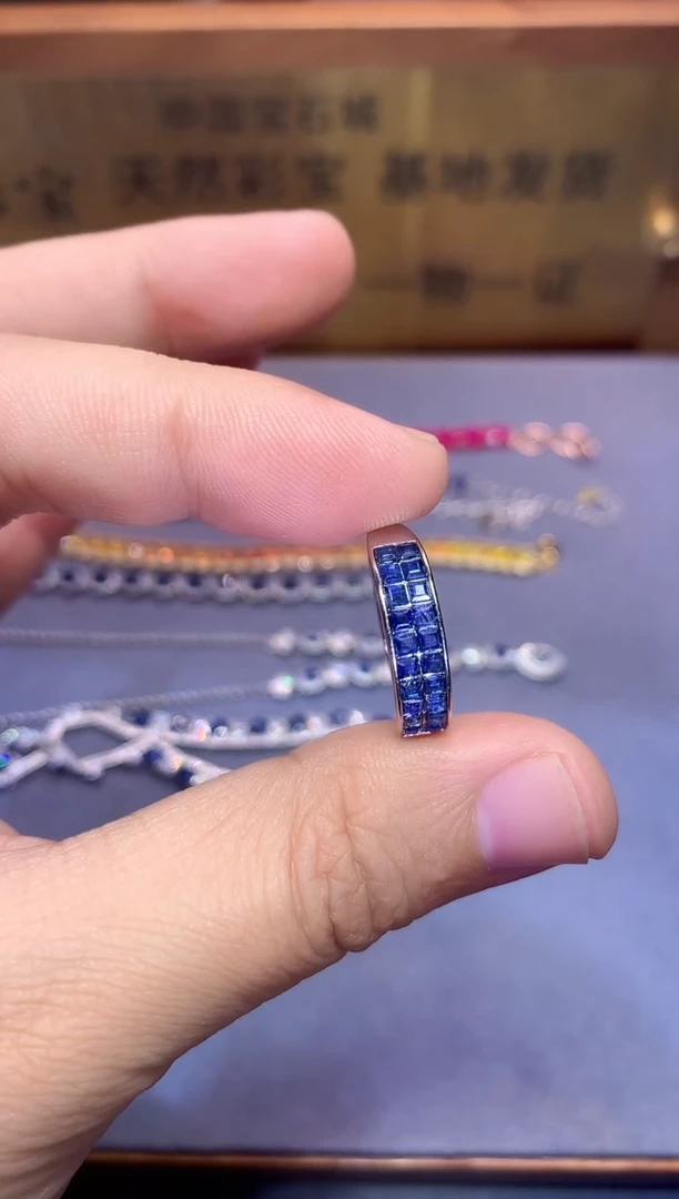 【闪购商品】蓝宝石戒指银S925镶嵌........