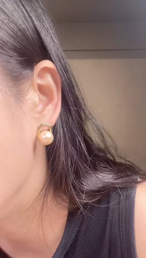 水晶摆件未镶嵌耳钉
