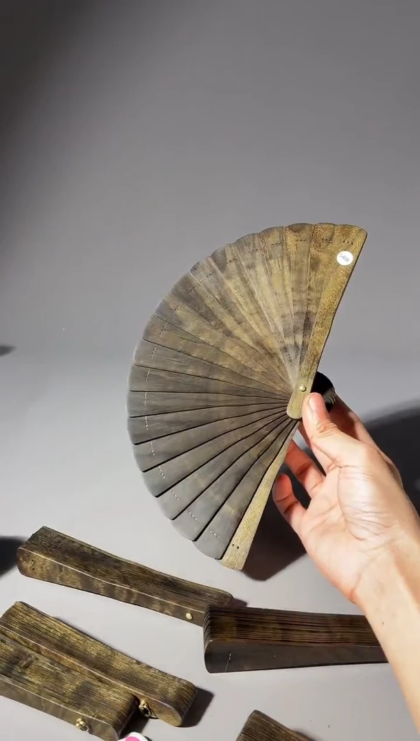 其他楠木（金丝楠）拽*秋540号15cm乌木金丝楠小叶桢楠掌中扇