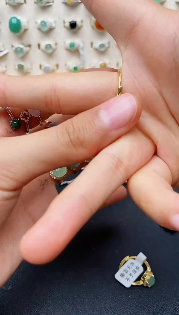 【闪购商品】翡翠戒指银S925镶嵌缅甸翡翠