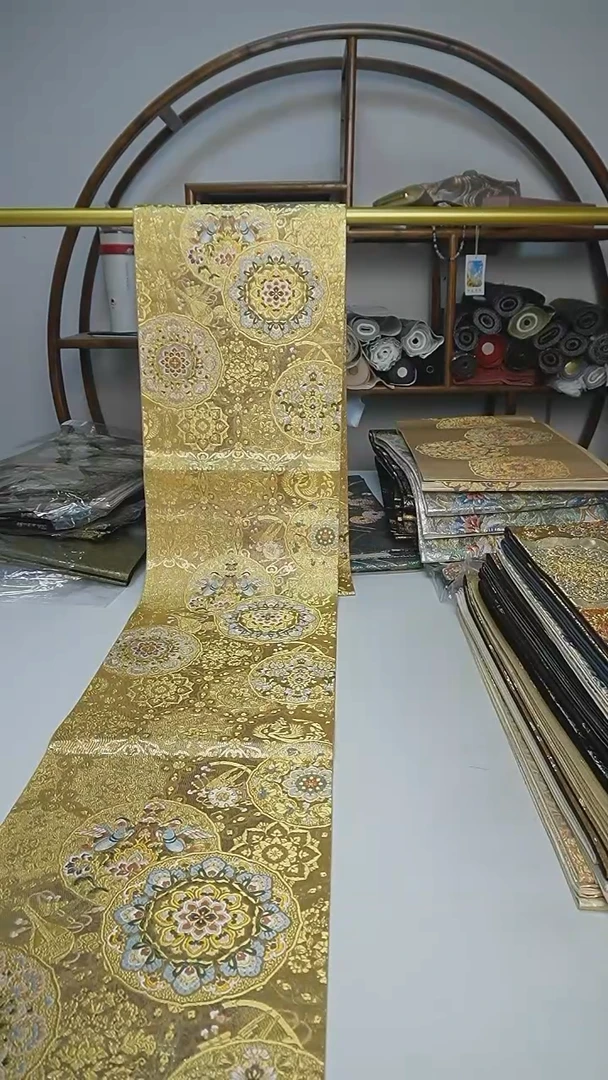 织绣139西阵织六通宝相花