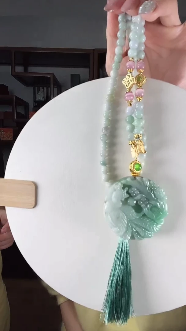 【闪购商品】翡翠颈饰未镶嵌凤凰