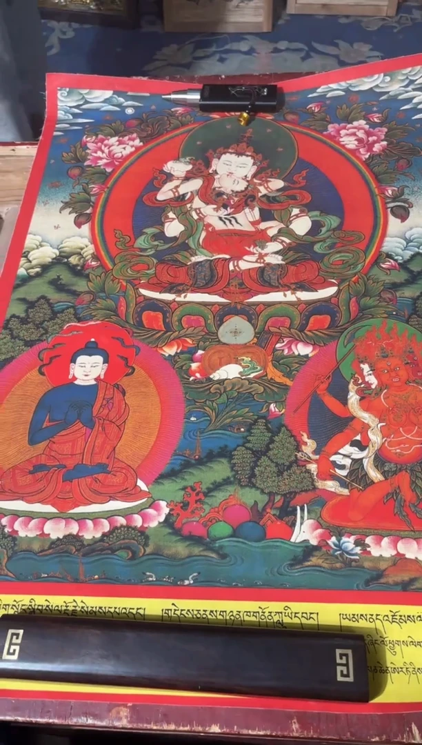 卷轴画龙妹的唐卡tk16