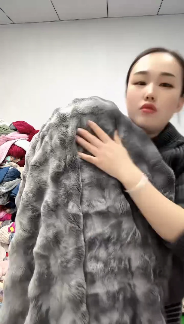 法兰绒2.2X2左右以主播所说为准