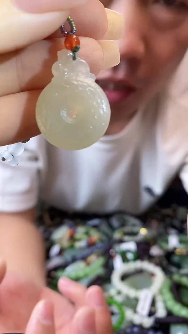 颈饰未镶嵌和田玉多样性发货，拍一发一