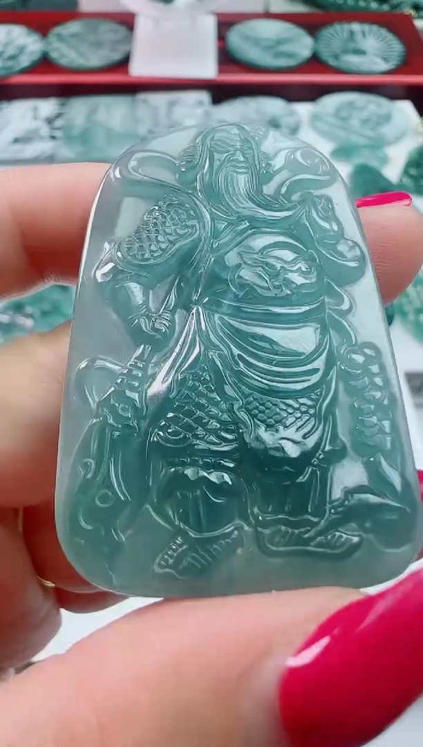 颈饰未镶嵌翡翠天然A货翡翠 多样性发其一