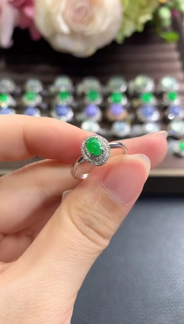 18K金镶嵌戒指翡翠b5多样性一件发货