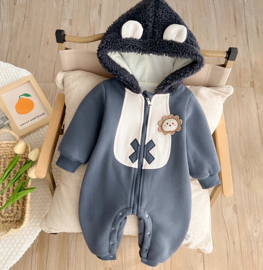 【23126】 宝宝新生儿连体爬服