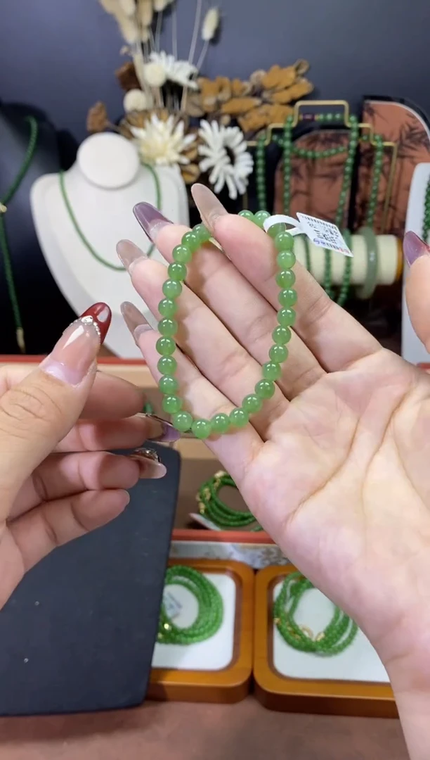 【闪购商品】和田玉（碧玉）颈饰未镶嵌6苹果绿