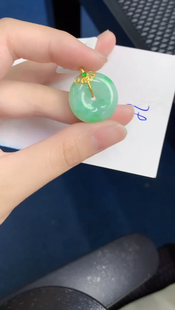 【闪购商品】翡翠颈饰18K金镶嵌0000000000