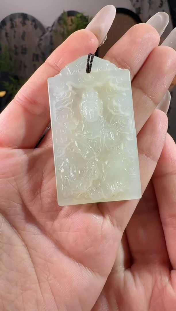 未镶嵌岫玉颈饰文殊-兔守护神