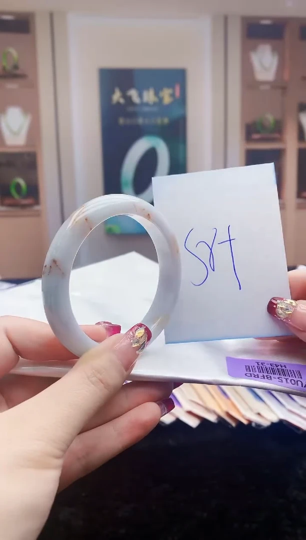 【闪购商品】翡翠手镯未镶嵌    H43-31