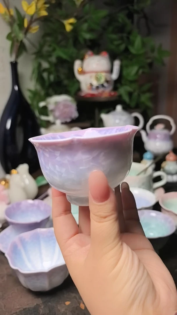 紫白结晶釉花口杯