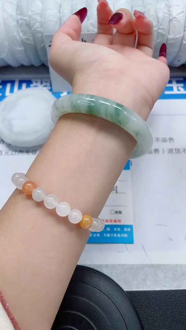 未镶嵌手镯石英质玉146-56/57
