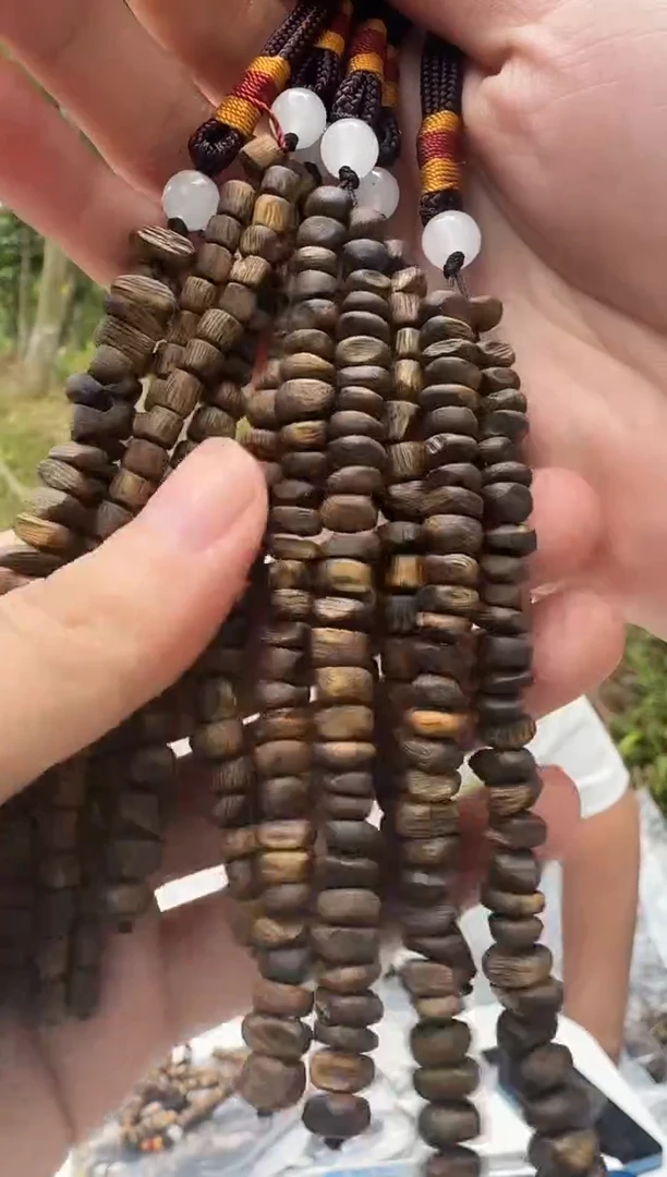 沉香手串车载挂件多样性发一