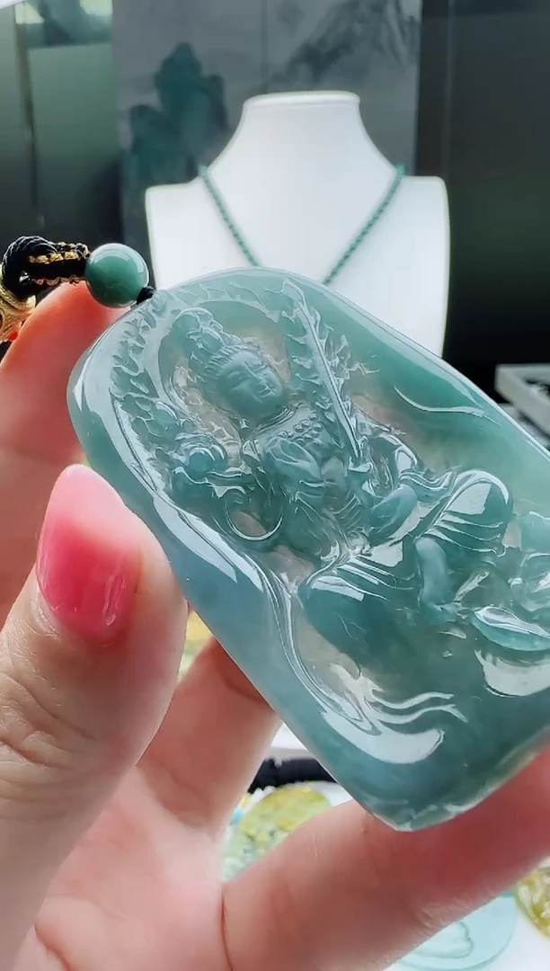 【闪购商品】翡翠颈饰未镶嵌111111111