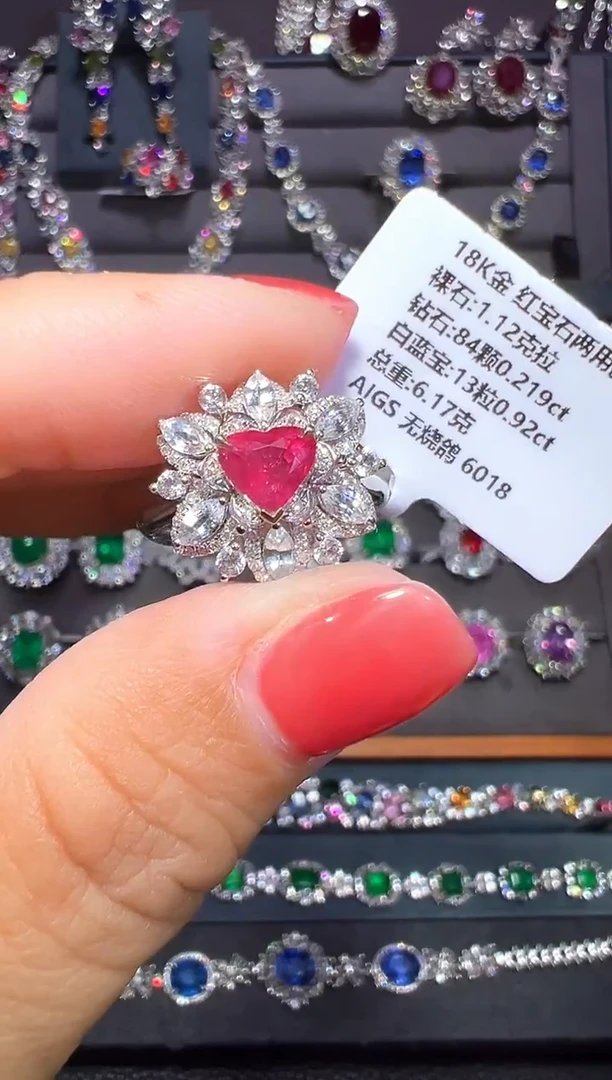 18K金镶嵌1.12ct红宝石AIGS无烧鸽血红