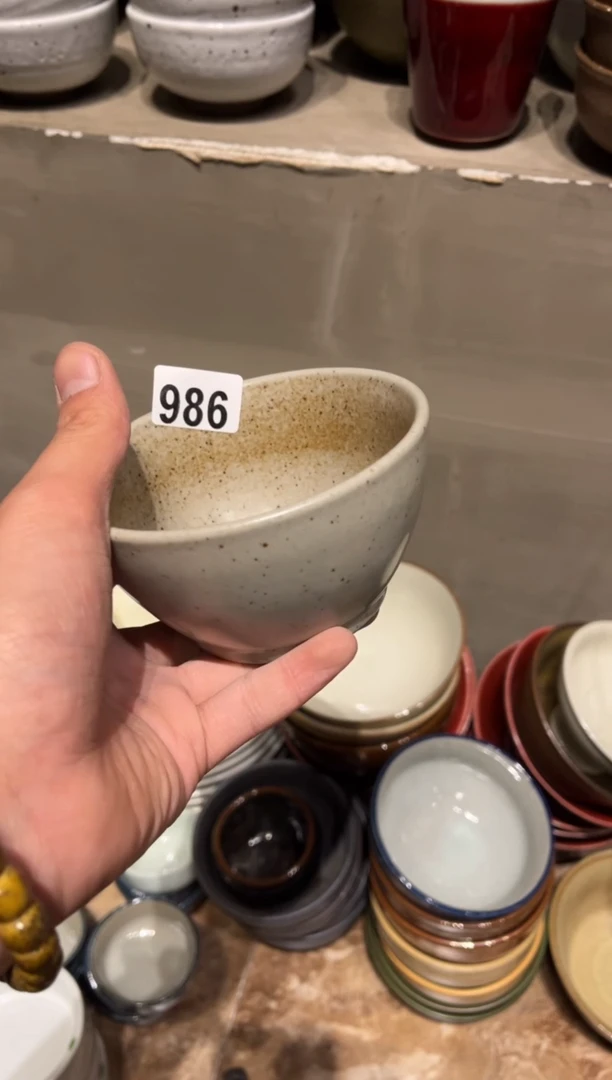 【闪购商品】瓷片986灰色手工马蹄碗1个