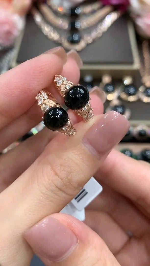 18K金镶嵌戒指翡翠w9多样性一件发货