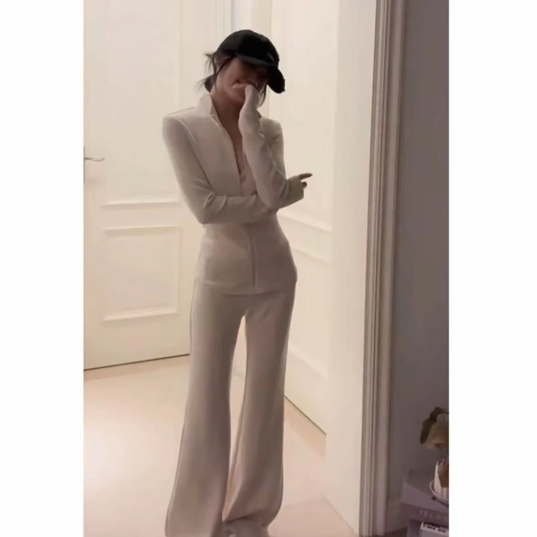【运费补贴】瑜伽修身运动套装女德绒磨毛拉链上衣喇叭裤卫裤套装爆