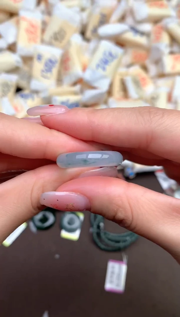 【闪购商品】翡翠戒圈未镶嵌一