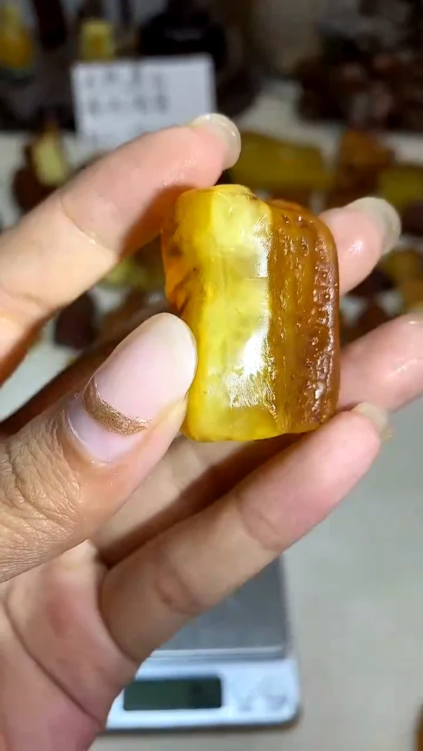 定制琥珀天然琥珀蜜蜡原石14.7g