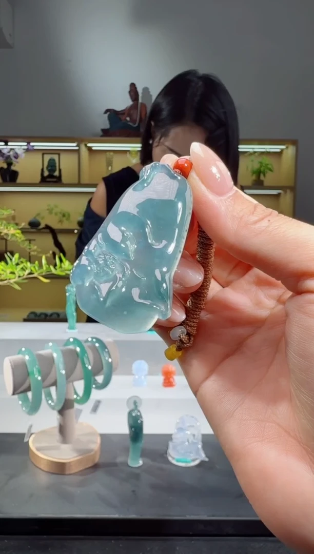 吊坠(不含链)未镶嵌翡翠花牌