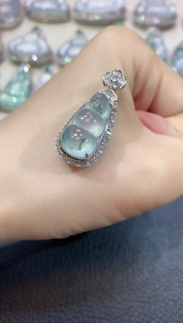 翡翠18K金镶嵌吊坠(不含链)C70翡翠
