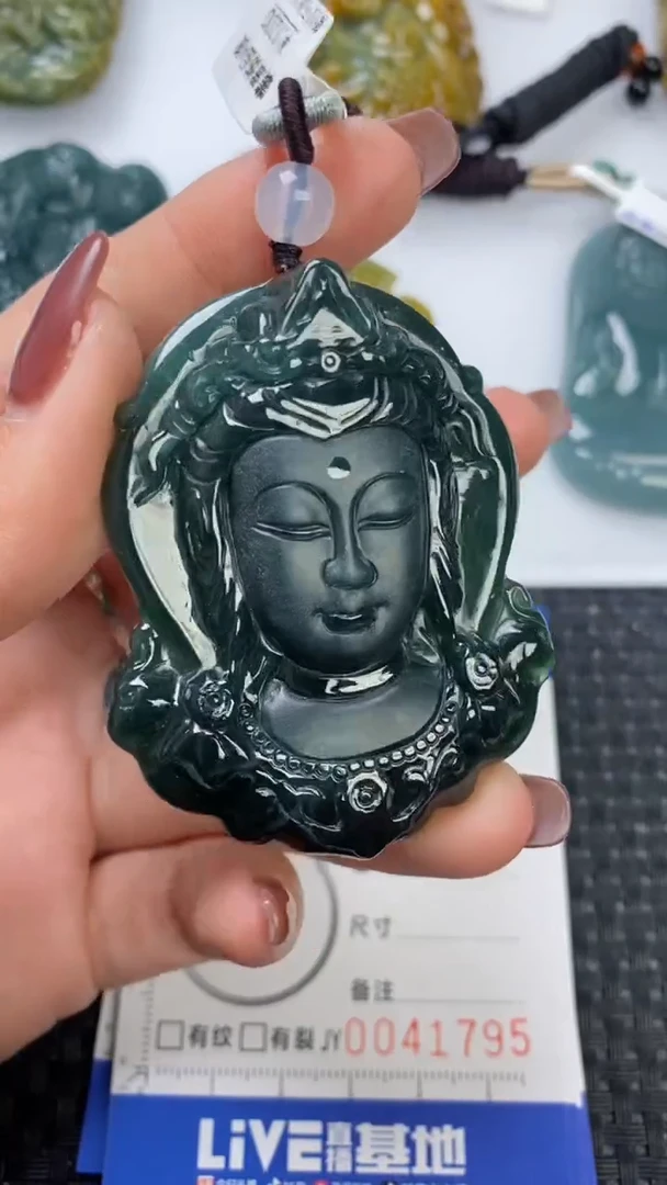 【闪购商品】翡翠颈饰未镶嵌1111111111111111