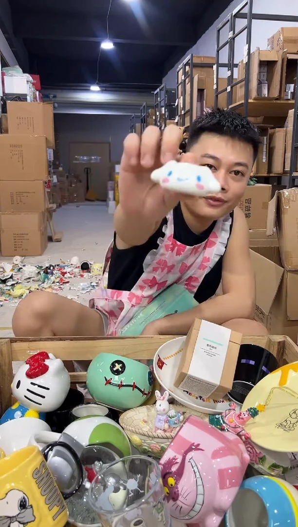 瓷片玉桂狗牙刷架