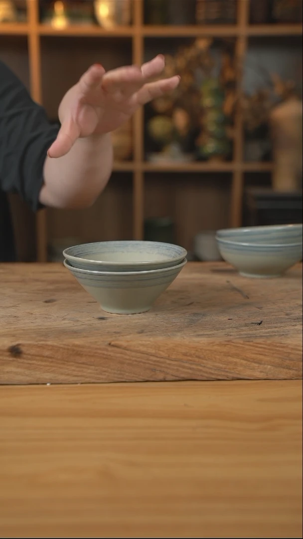 青云系列的4.8英寸斗笠碗2个