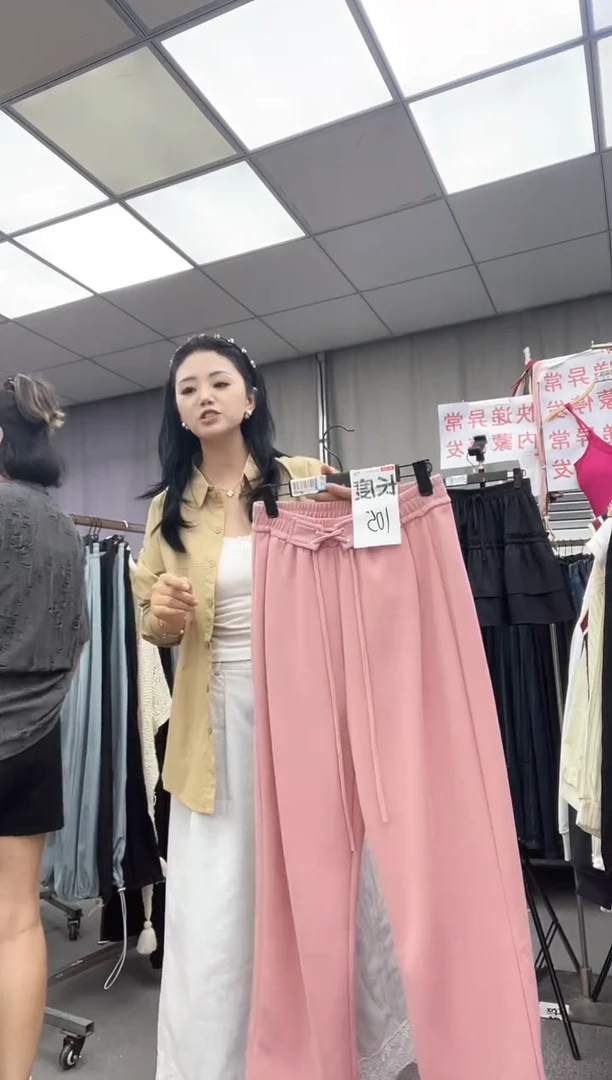棉大哥家漂亮衣服漂亮颜色