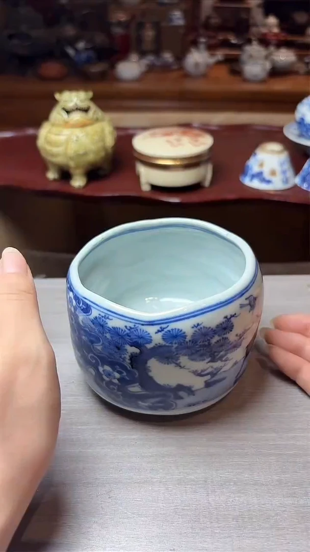 谢谢老板，回流产品有磨损正常，谨慎买！