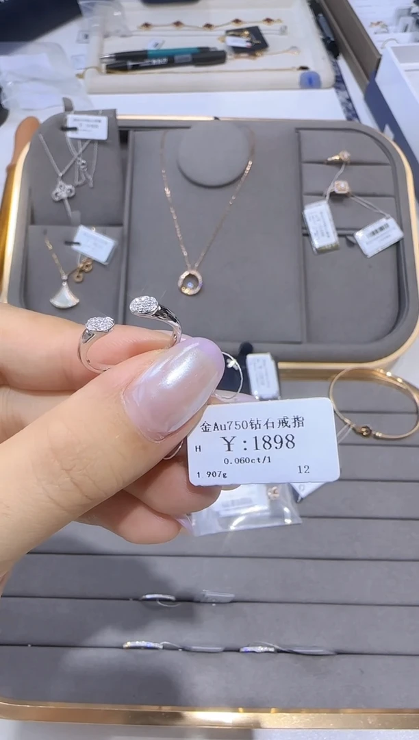 18K金镶嵌戒指/指环钻石18K金戒指1578