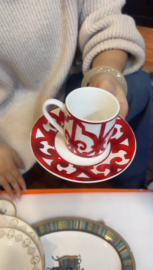 杯鸿辉家品牌瓷器，京东包邮！