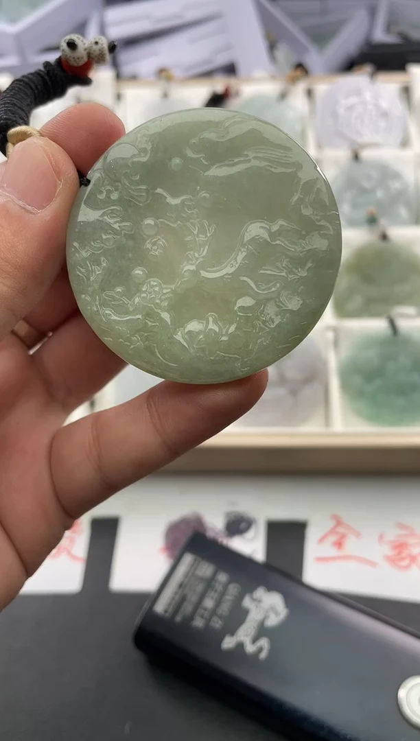 颈饰未镶嵌翡翠....9/4/.、361