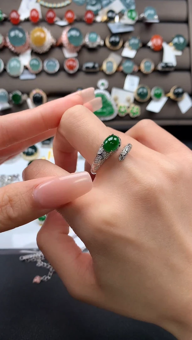 【闪购商品】翡翠戒指银S925镶嵌31231212