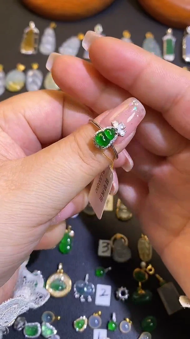 【闪购商品】翡翠吊坠(不含链)银S925镶嵌1