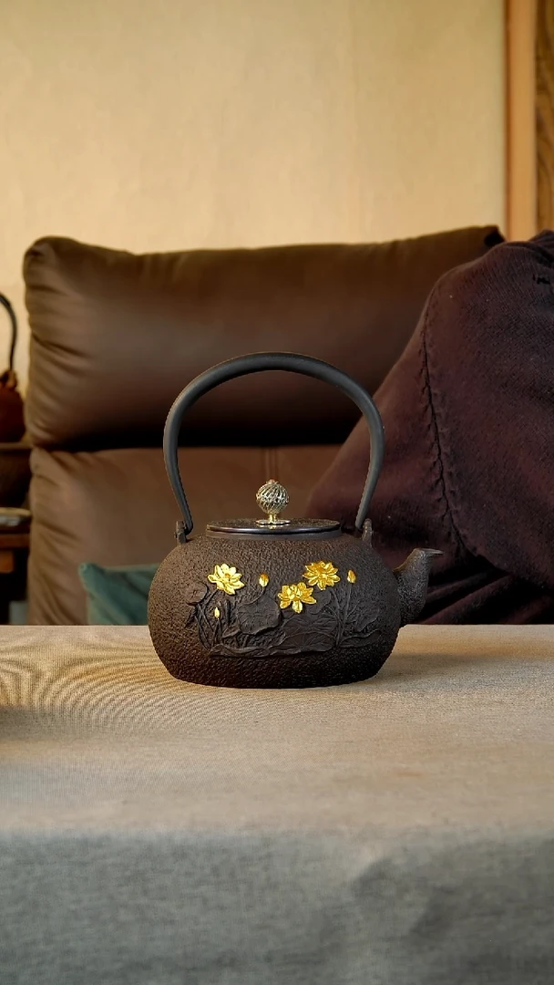 活动款手工描金荷花