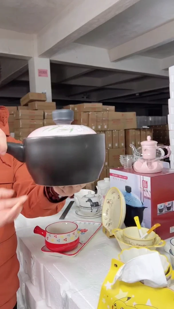 【闪购商品】D顺祥易厨单柄奶锅1.6L(樱花-粉)