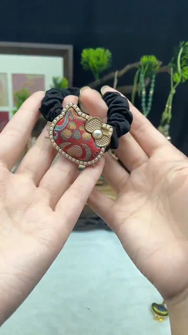 铁合金皮质非遗宋锦 匠心闪购