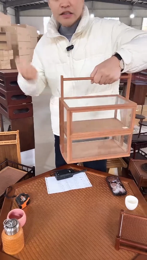 【闪购商品】手提玻璃柜子，实木