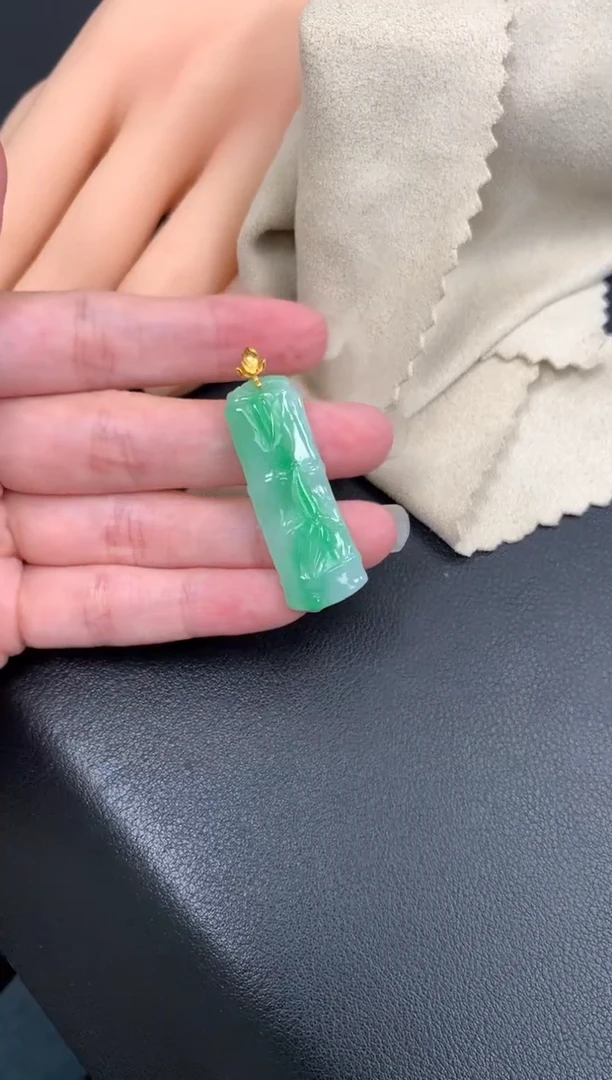 定制翡翠18K金镶嵌模式推广期48小时鉴赏期