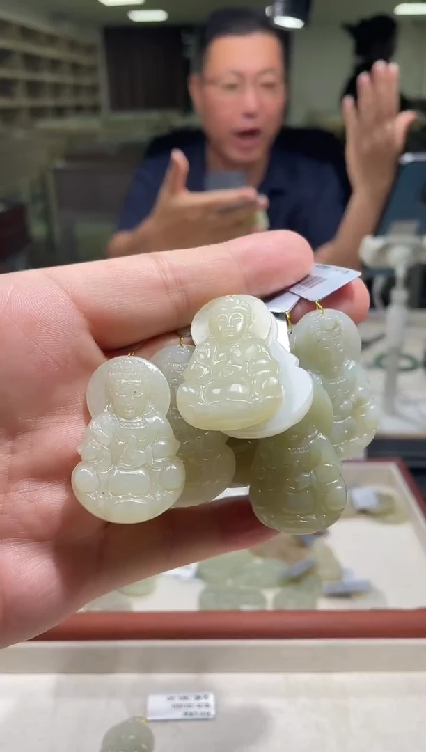 颈饰未镶嵌和田玉观音多样性发货其一