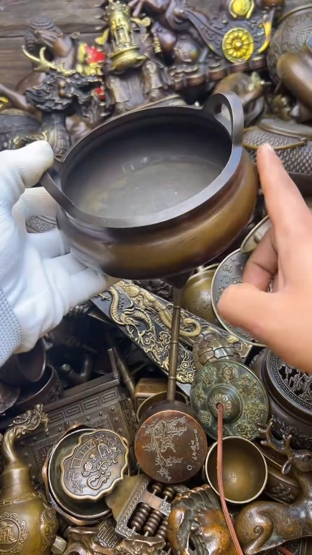 精美铜器，点击下单